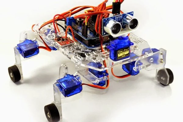 Siswa SDIT Az-Zahra mengikuti ekstrakurikuler Robotik