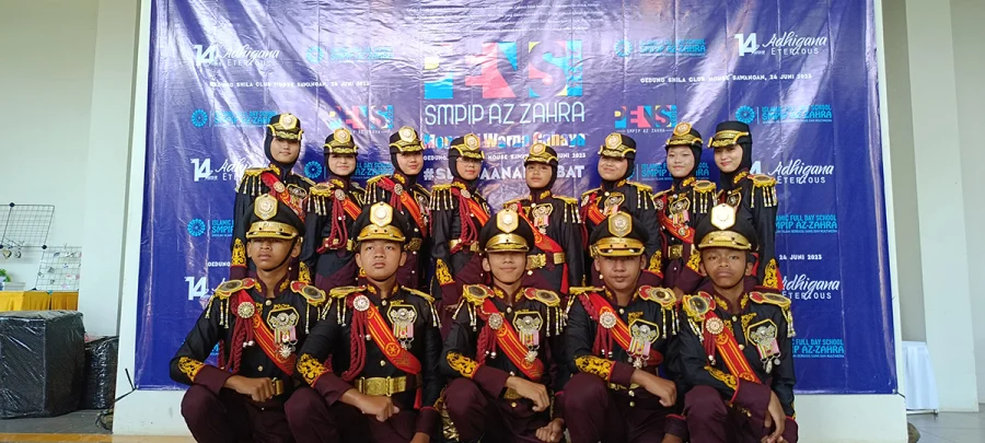 Tim Paskibra SMPIP Az-Zahra
