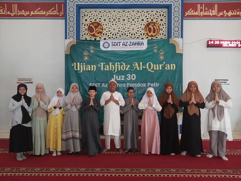 Ujian tahfizh Al-Qur'an juz 30 siswa SDIT Az-Zahra